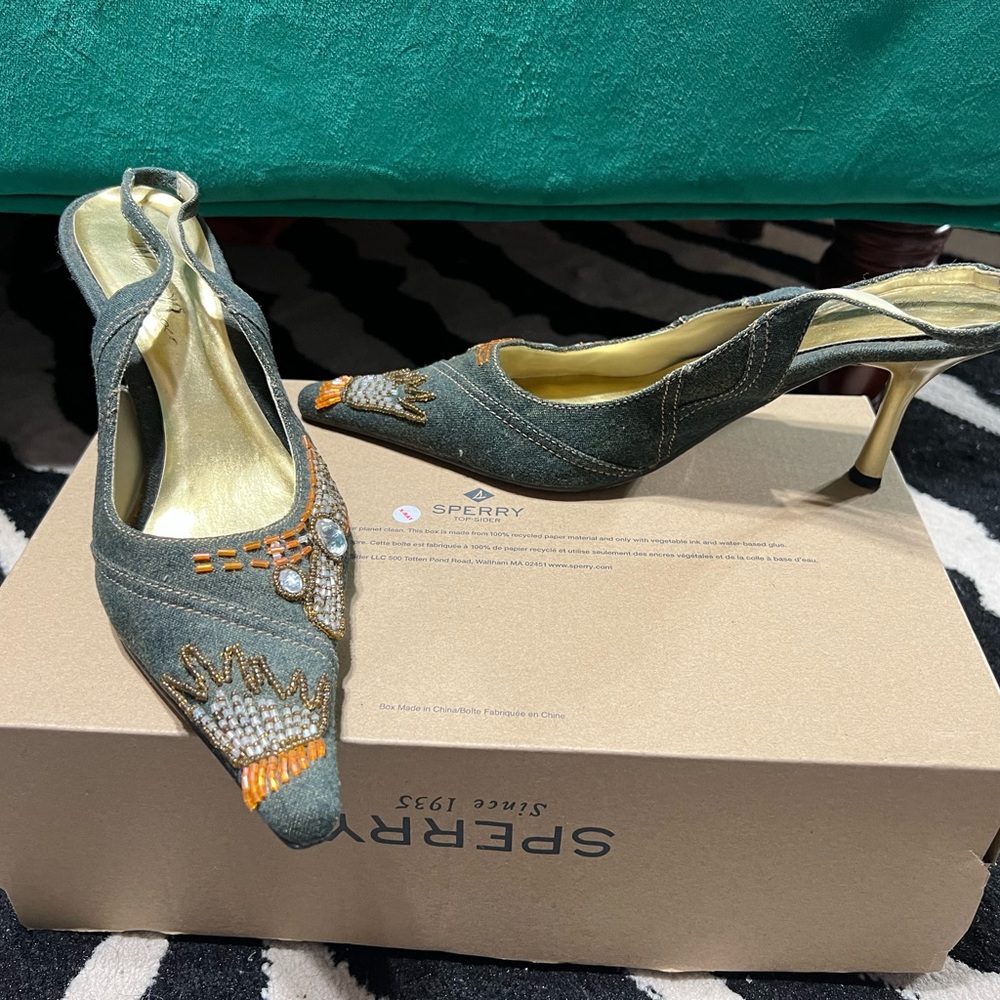 Wild Rose denim slingback low heels Size 8